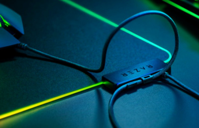  Razer Firefly V2