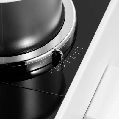 ���������� Delonghi Rivelia EXAM440.35.W 1450�� �����