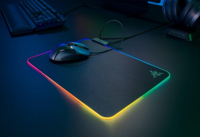  Razer Firefly V2