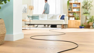 ������� Bosch BGL38GOLD 1700�� ������/����������