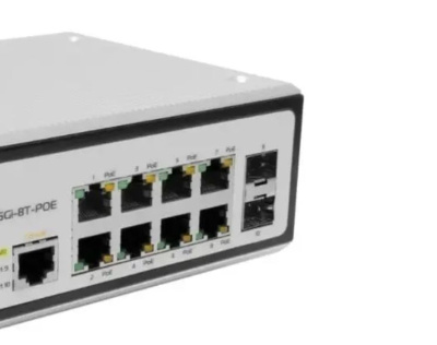 ���������� SNR SNR-S215Gi-8T-POE 8x1����/� �����������