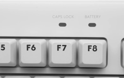 ���������� Logitech G715 TKL ������������ ����� USB ������������ BT/Radio Multimedia for gamer LED (��������� ��� ��������) (920-010464)